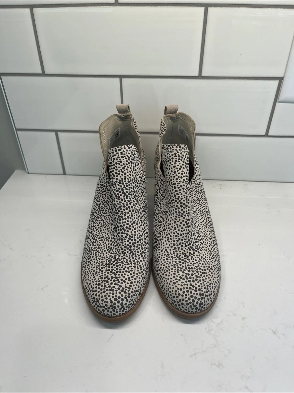 Toms Tan and Black Speckled Wedge Booties